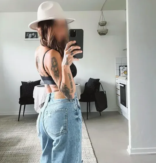 Annalena, 27
