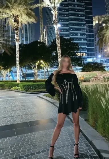 Aylin, 40