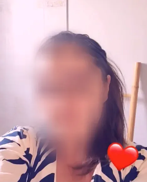 Daniela, 39