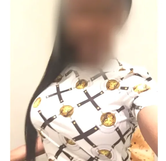Denise, 36