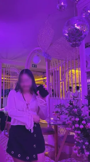Isabell, 31