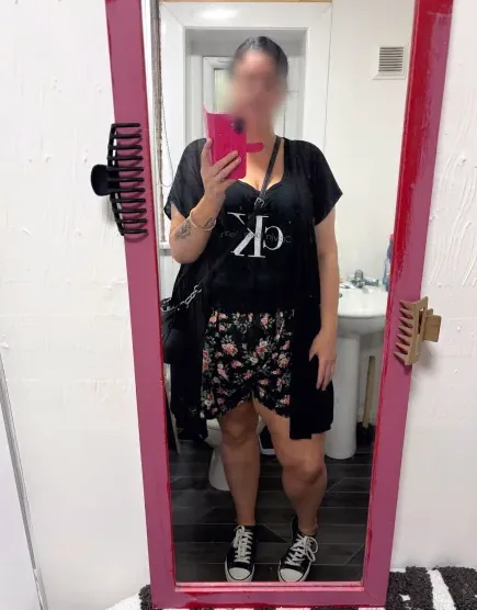 Marie, 37