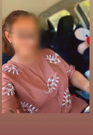 Nora, 39