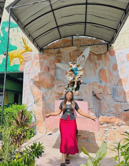 Pia, 29