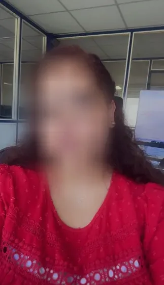 Simone, 40