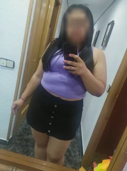 Sophie, 34