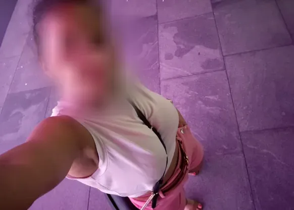 Viktoria, 36