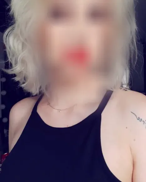 Yvonne, 37